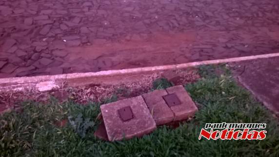 Moradora reclamava de vazamento no ramal de sua casa