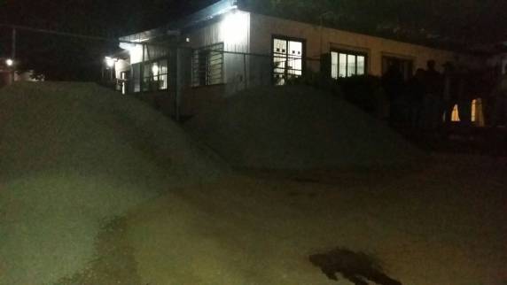Produtores bloqueiam entrada da Gioveli em São Luiz Gonzaga - foto 3