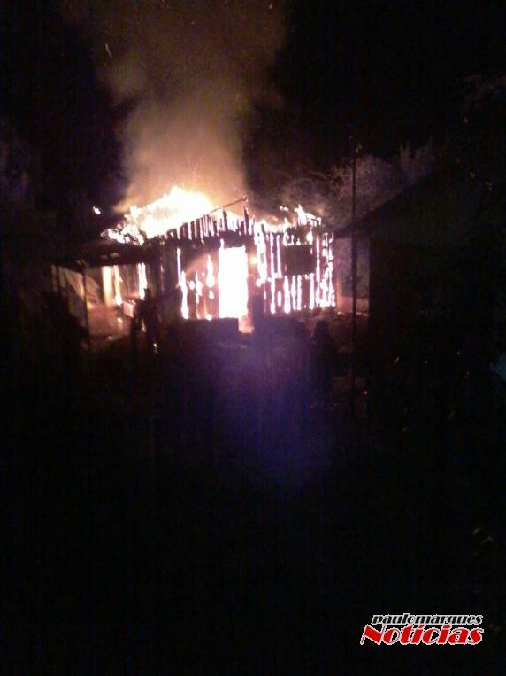 Mais uma casa é consumida pelo fogo em Tucunduva - foto 3
