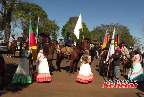 Aberta oficialmente a Semana
Farroupilha em Três de Maio - foto 6