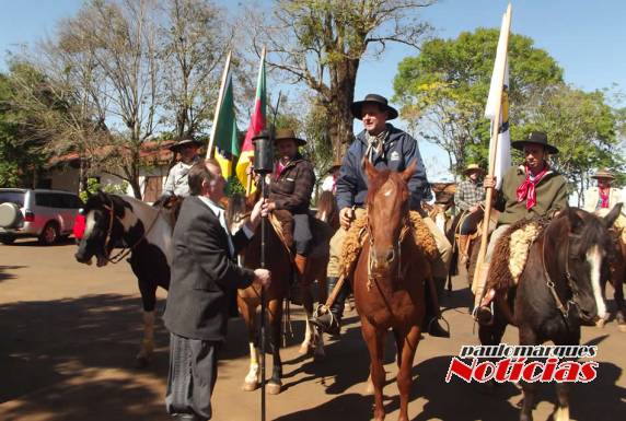 Aberta oficialmente a Semana
Farroupilha em Três de Maio - foto 5