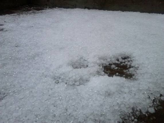 Granizo danifica casas na Região Metropolitana e interior do RS - foto 2