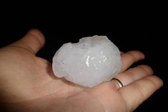 Granizo danifica casas na Região Metropolitana e interior do RS - foto 3