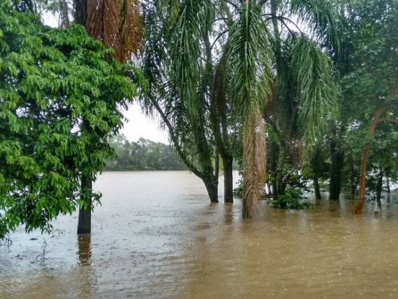 Nível chegou a 2,44, mas 

baixou para 2,35 até perto das 12h desta sexta