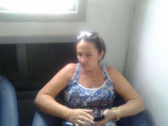 Duas mulheres de 57 e 50 anos foram presas tentando furtar em mercado de Itapema SC - foto 3
