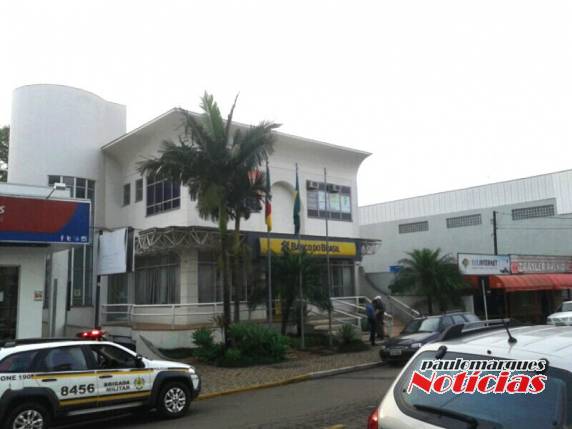 Ladrões são presos em tentativa de assalto em Bom Princípio - foto 5