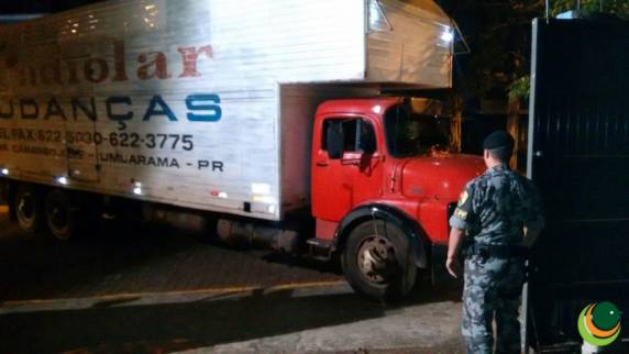 Brigada Militar apreende R$1,5 milhão em carga de cigarros trazidos do
Paraguai - foto 6