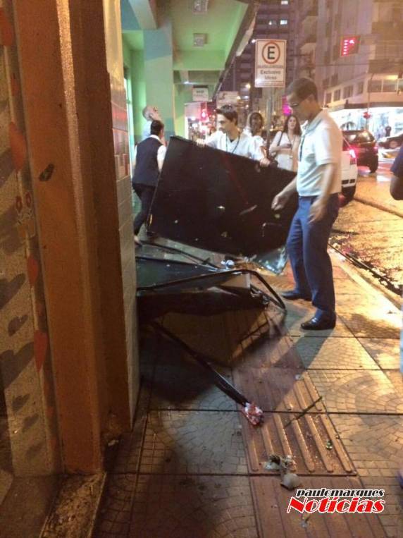 Temporal atinge com violência a cidade de Joaçaba SC - foto 4