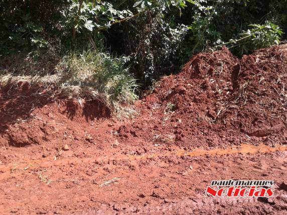 Munícipe reclama de maneira que foi patrolada a estrada de Esquina Jost, Três de Maio - foto 3
