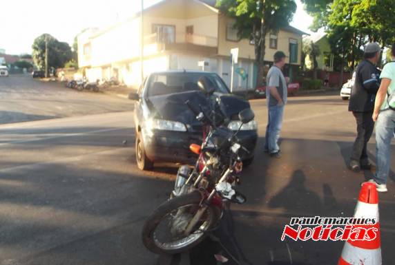 Motoqueiro fica ferido em colisão com automóvel em Três de
Maio - foto 2