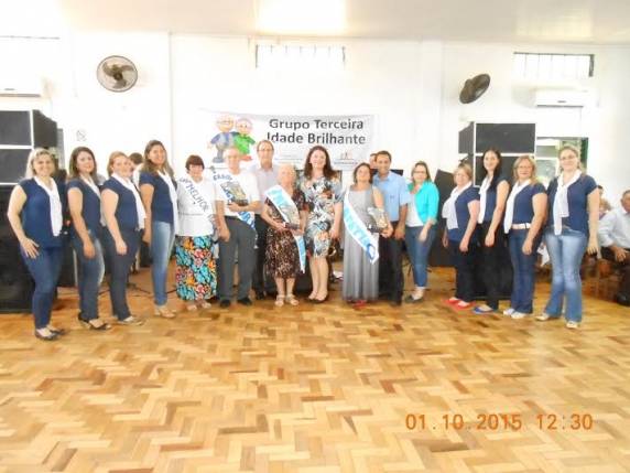 A Secretaria de Assistência Social juntamente com o Centro de Referência de Assistência Social