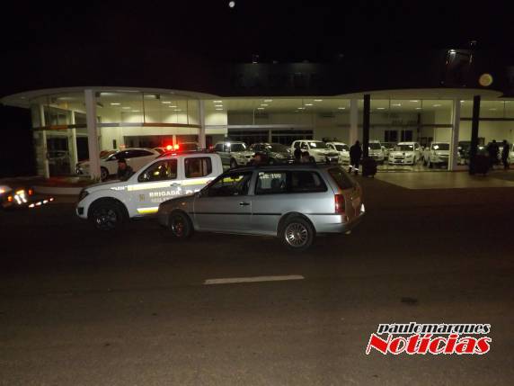 Policial do POE fica ferida ao ter a
viatura da BM atingida por veículo de Três de Maio - foto 3