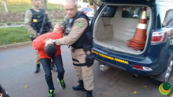 Polícia Rodoviária Federal prende assaltantes de Casa Lotérica - foto 2