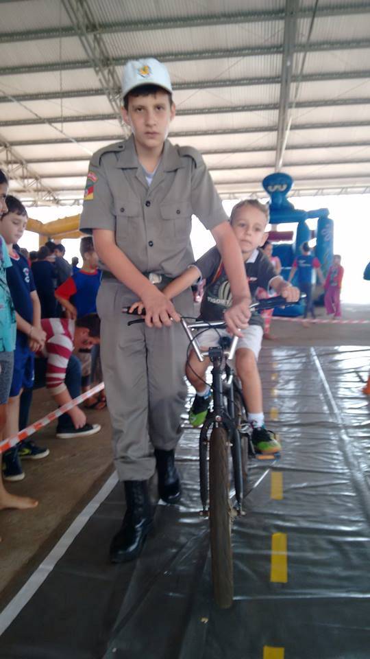 Pelotão Mirim/BM teve participação ativa no evento Criança no Parque - foto 6