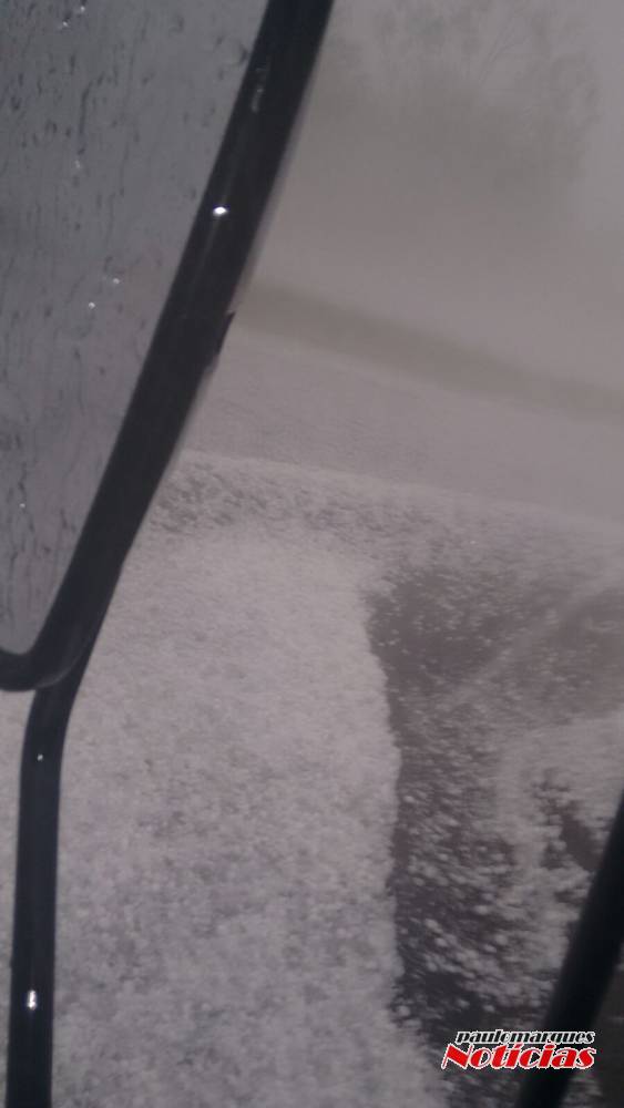 Chuva, vento, granizo e queda de árvores no Vale do Caí - foto 5