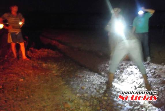 Vala misteriosa
deixa moradores sem água potável no Lajeado Lambedor - foto 5