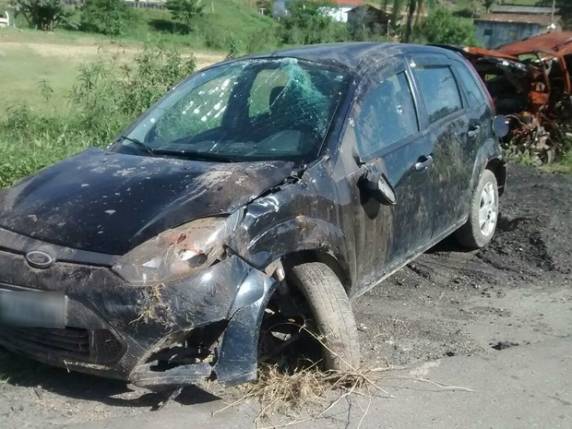 Dois motoristas de carros morrem em batida e saída de pista no Oeste e Sul SC - foto 3