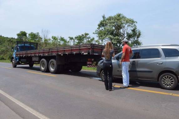 Colisão envolve três veículos na BR-282 entre Xaxim e Xanxerê - foto 2