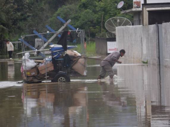 Defesa Civil de Itapema segue em alerta devido as chuvas - foto 2