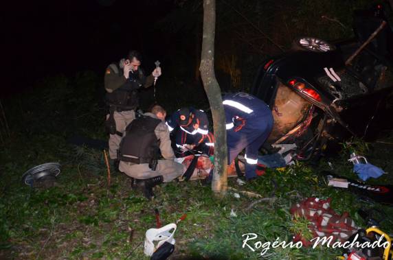 Jovem morre em grave acidente na ERS 404 em Rondinha - foto 5