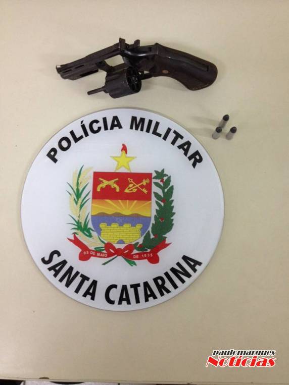 12º Batalhão apreende adolescente armado autor
de latrocínio na pizzaria - foto 2