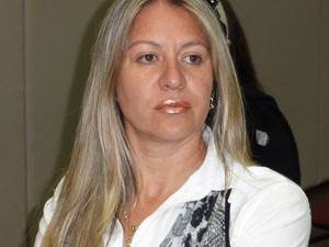 Mulher é condenada a 12 anos
de prisão por matar ex-prefeita em SC - foto 3