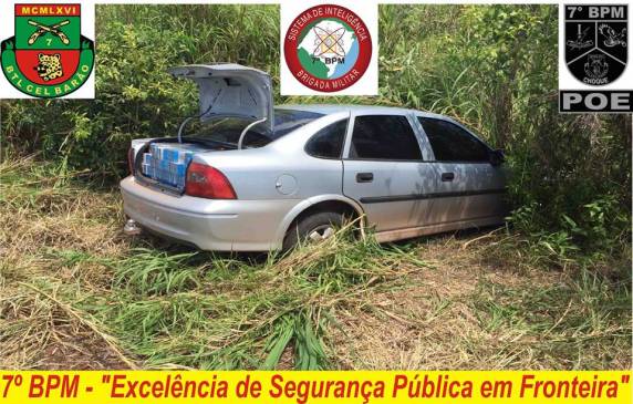 Brigada Militar apreende mais de 9 mil maços
de cigarros contrabandeados - foto 4