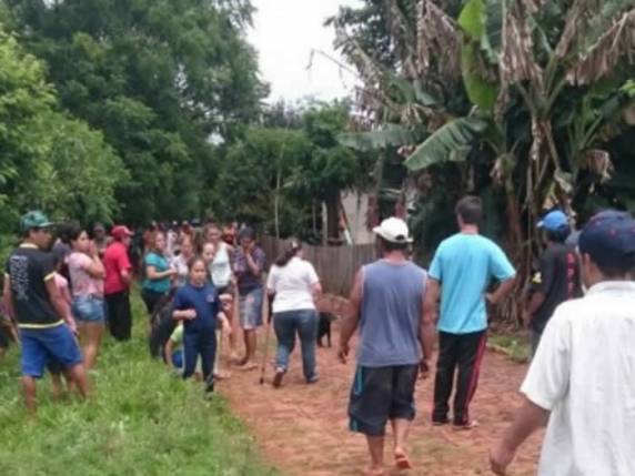 Casa é consumida pelo fogo em Coronel Bicaco - foto 3