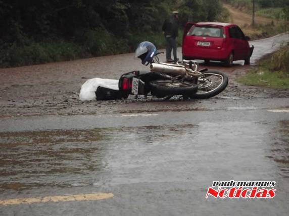 Motociclista fica ferido depois de colidir com automóvel na ERS 342 em Três de Maio - foto 4