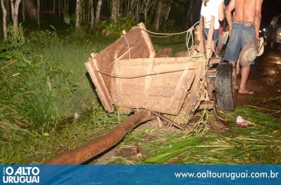 Acidente deixa duas pessoas em estado grave - foto 5