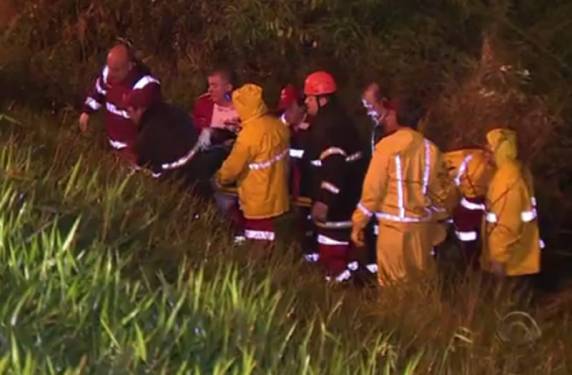 Homem sofre acidente e fica preso às ferragens por duas horas no RS - foto 2