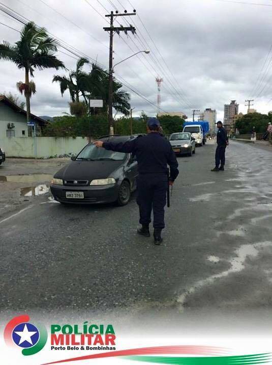 Comunidade e Polícia Militar de unem por um bairro melhor, e deflagra operação
'Todos Pelo Perequê' - foto 5