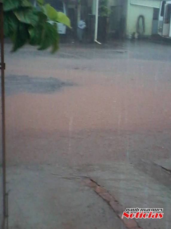 Rua alagada no bairro industrial em Horizontina - foto 4
