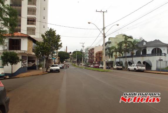Prefeitura instala lombadas físicas e surpreende motoristas em Três de Maio - foto 3