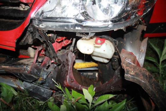 Cadeirante é atropelado por carro desgovernado em
Santiago - foto 4