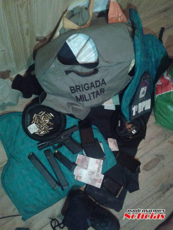 Cinco presos em
Gravataí com armas e munições de uso restrito - foto 3