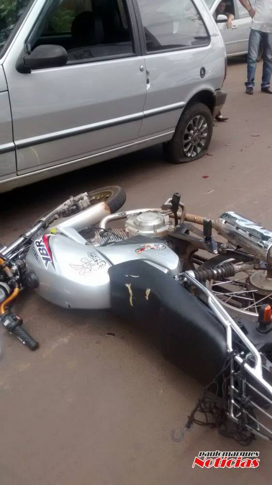 Motociclista sem habilitação fica ferido em colisão com automóvel - foto 2