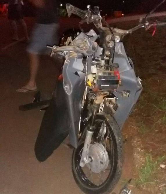 Motociclista morre em
acidente em São José do Cedro - foto 2