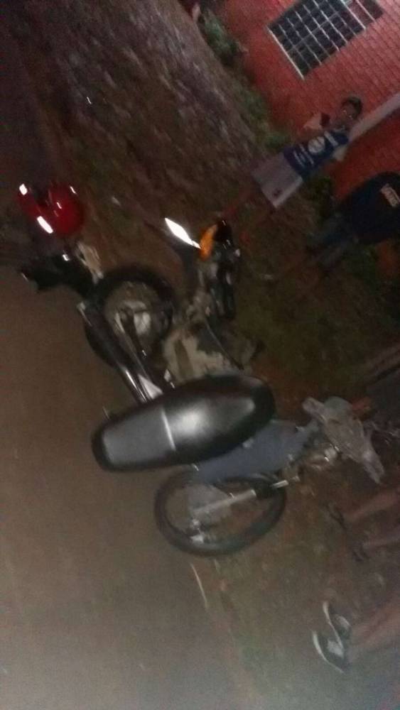 Motociclista morre em
acidente em São José do Cedro - foto 4