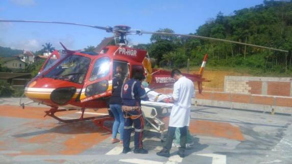 Acidente com ônibus deixa pelo menos cinco mortos em Corupá, no 

Norte de SC  - foto 4