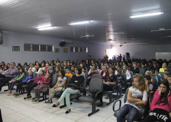 Premiação do 7º Concurso de Redação aconteceu na sexta-feira - foto 4