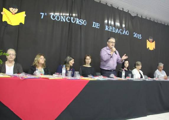 Premiação do 7º Concurso de Redação aconteceu na sexta-feira - foto 2