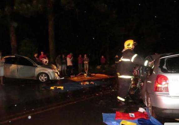 Um grave acidente mata duas pessoas e deixa cinco feridas - foto 3