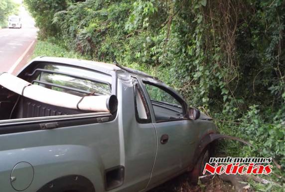Saída de pista com danos materiais na ERS-342 - foto 7