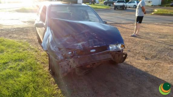 Colisão entre dois carros deixa um morto e dois feridos na ERS-324 - foto 2
