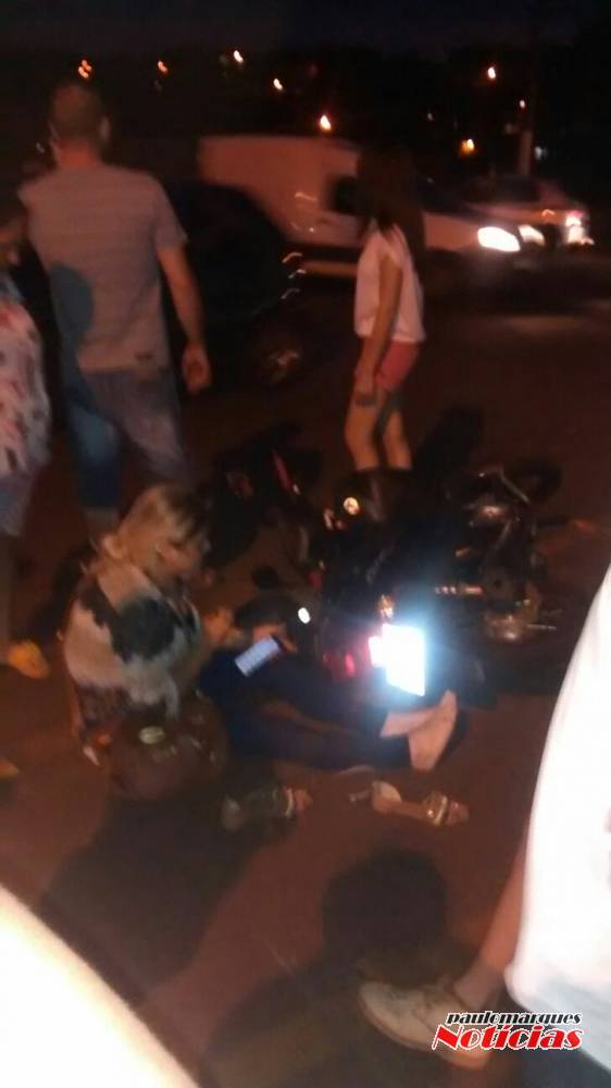 Mulher fica
ferida em acidente na rótula do São Paulo em Ijuí - foto 2