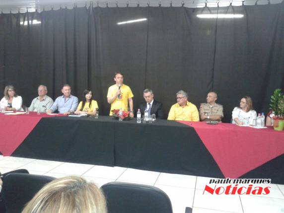 MP pela Educação: população expõe dificuldades do sistema de ensino em Três de Maio - foto 3
