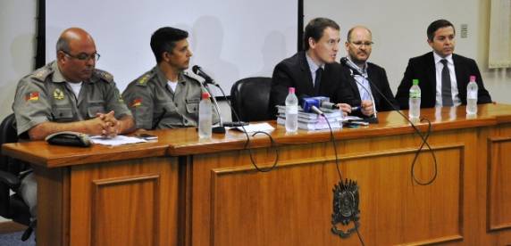 Professora e empresário estão entre 

os presos em Operação Combate em Ijuí - foto 7