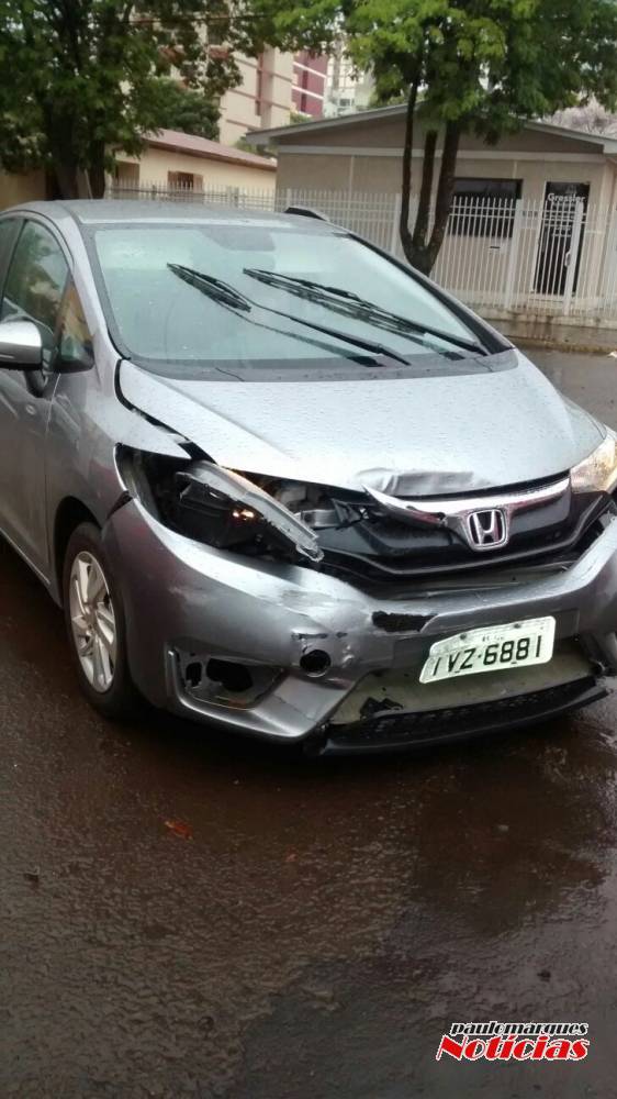 Veículo capota depois de uma colisão em Ijuí; veja o vídeo - foto 5