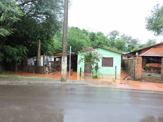 Santa Rosa tem 40 casas destelhadas - foto 4